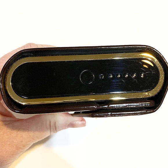 Kate Spade Gold Portable Wireless Bluetooth Speaker - Picture 8 of 16